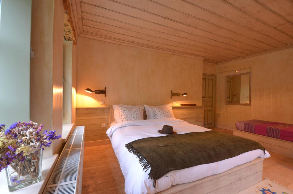 Papaevangelou Hotel Papingo Buitenkant foto