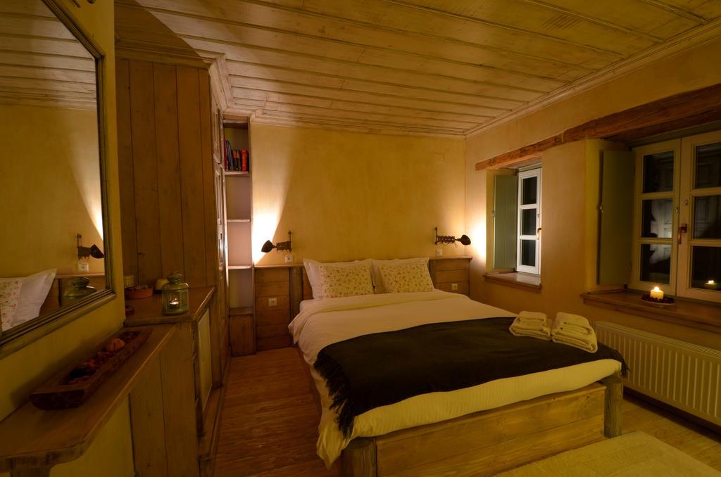 Papaevangelou Hotel Papingo Buitenkant foto