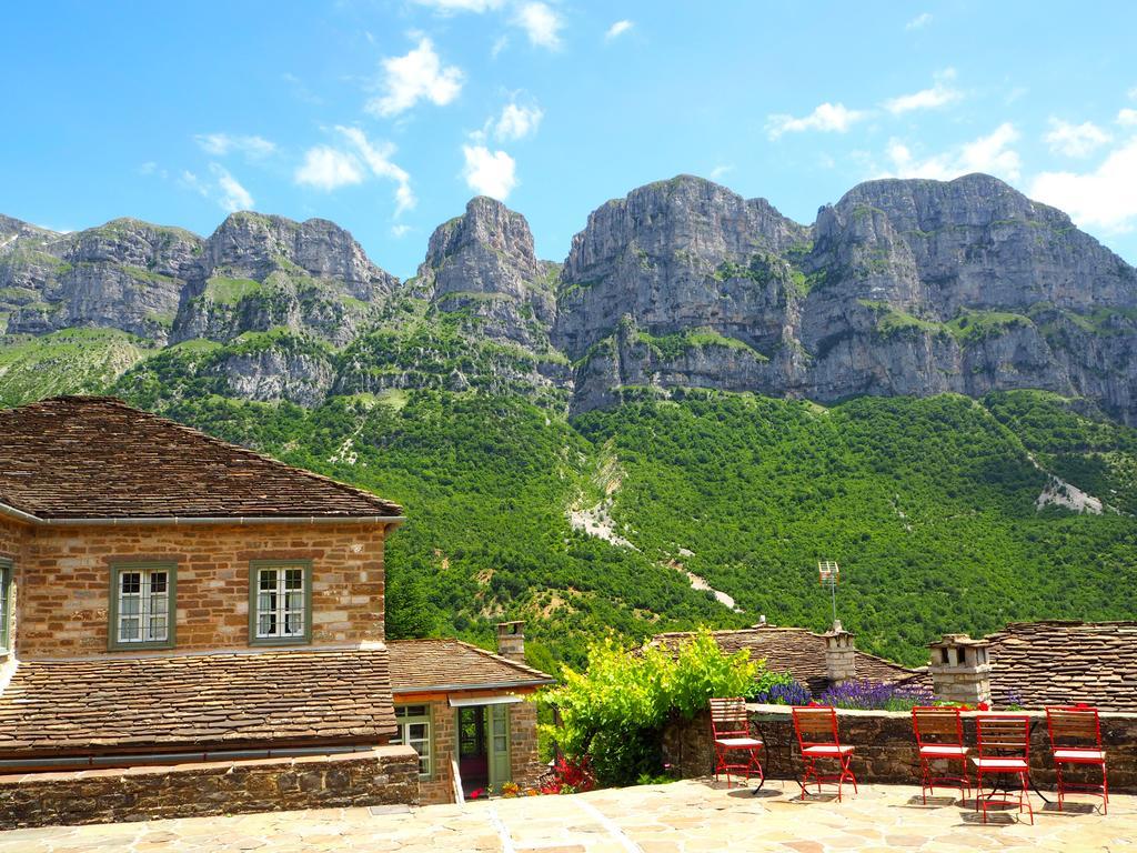 Papaevangelou Hotel Papingo Buitenkant foto