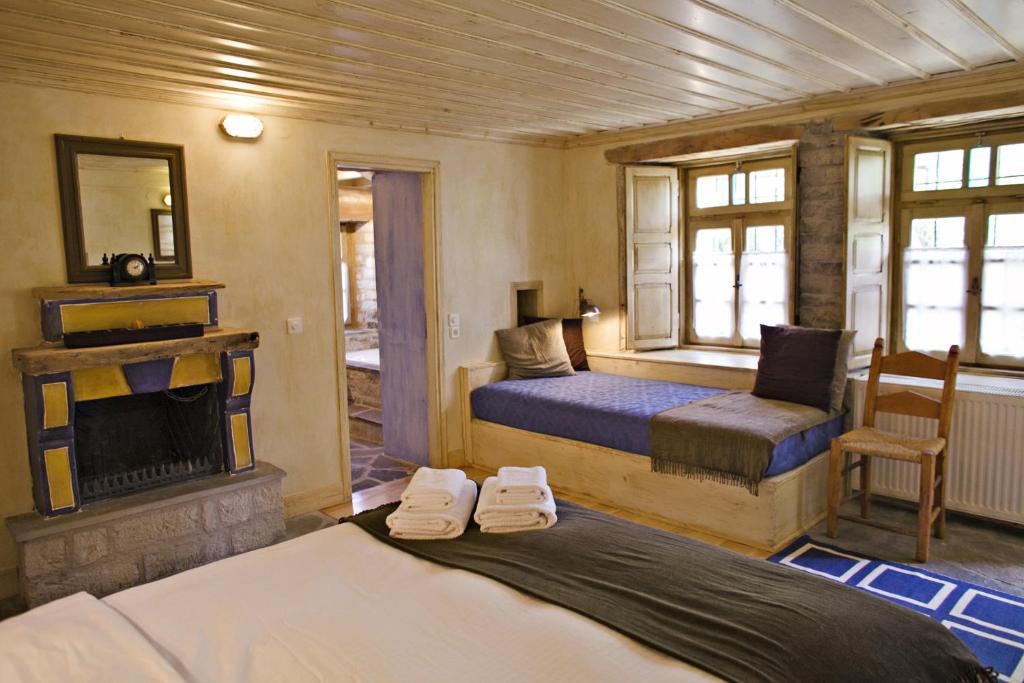 Papaevangelou Hotel Papingo Buitenkant foto