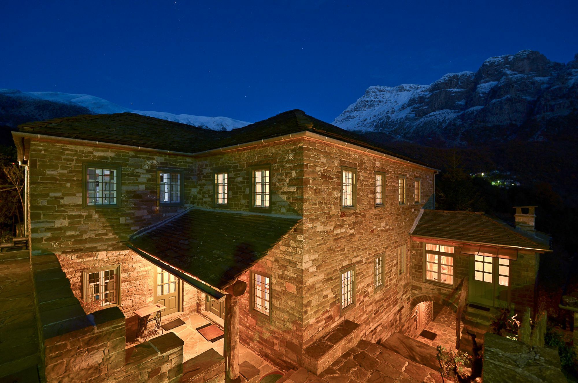 Papaevangelou Hotel Papingo Buitenkant foto